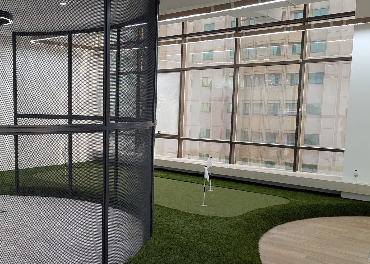 Sharjah Office Green, synthetic putting green in Sharjah, UAE
